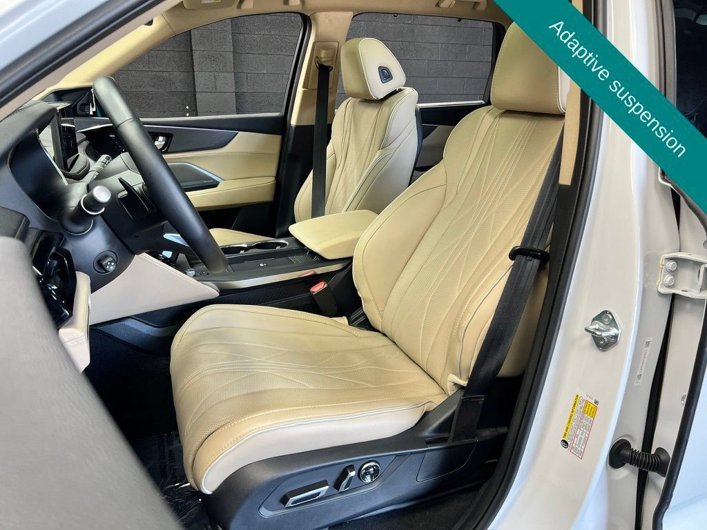 Used 2026 Acura MDX w/ Advance Package AWD/4WD image 7