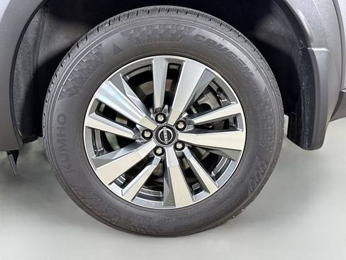 Used 2025 Nissan Pathfinder SL w/ Cargo Package AWD/4WD image 32