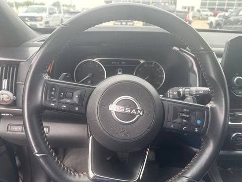 Used 2024 Nissan Pathfinder Rock Creek AWD/4WD image 12