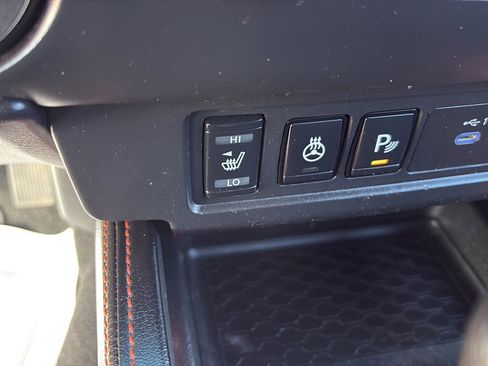 Used 2023 Nissan Frontier PRO-4X w/ Pro Convenience Package image 15