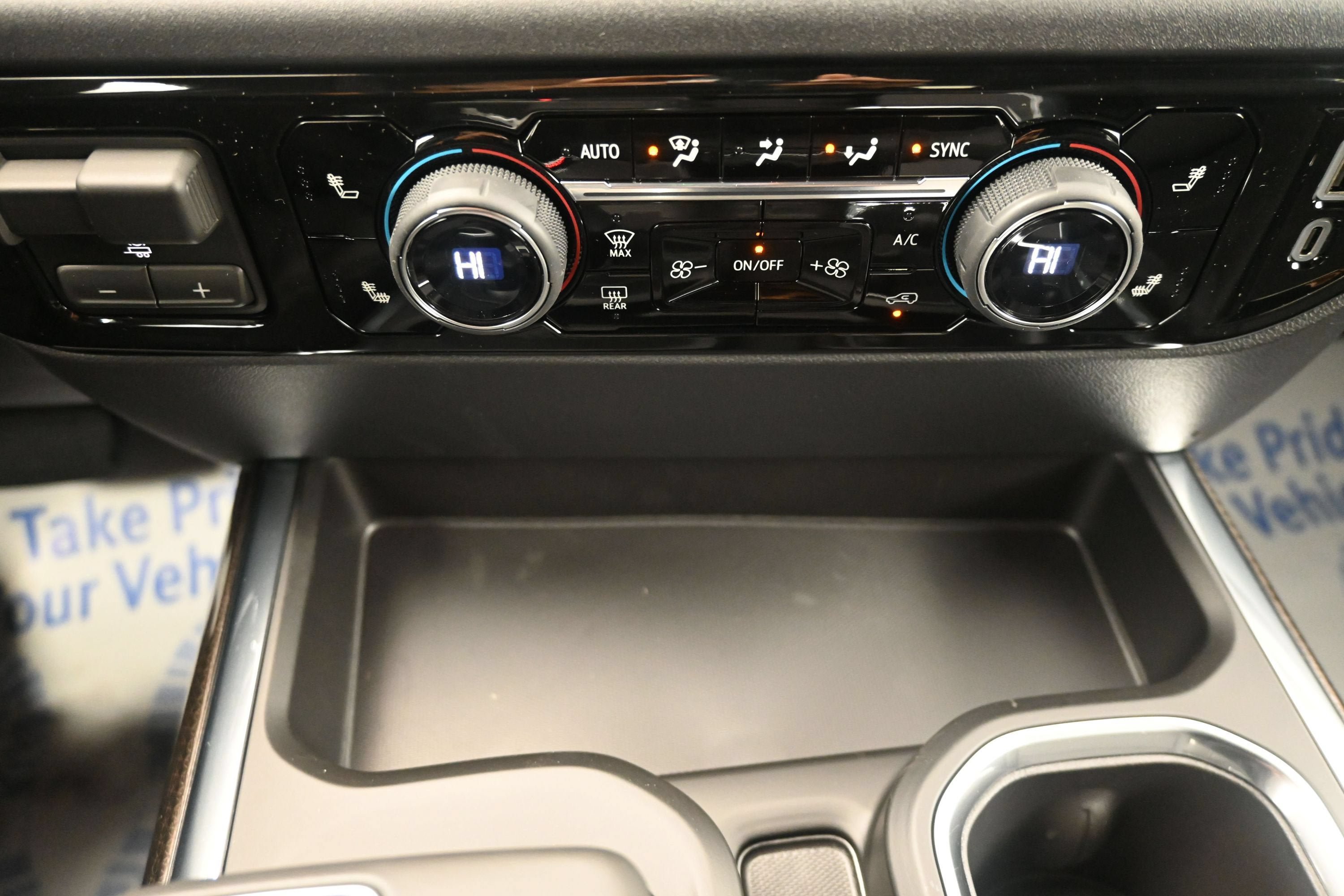 New 2026 Chevrolet Silverado 1500 RST AWD/4WD image 17