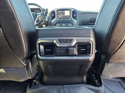 Used 2019 Chevrolet Silverado 1500 High Country w/ Technology Package AWD/4WD image 33