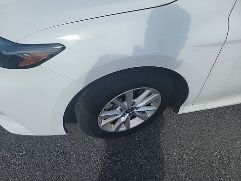 Used 2025 Toyota Camry LE FWD image 3