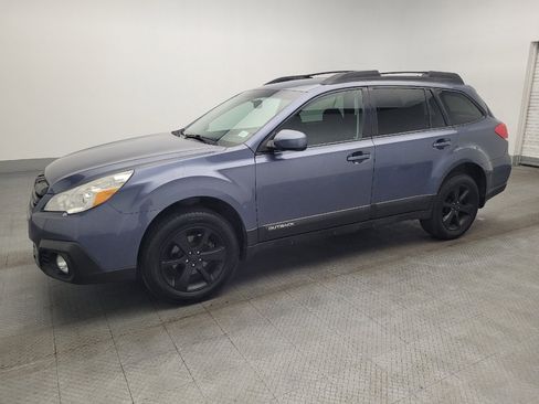 Used 2014 Subaru Outback 2.5i Premium image 2