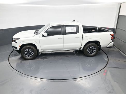 New 2026 Nissan Frontier SV image 25