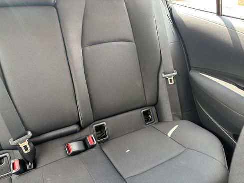 Used 2025 Toyota Corolla LE image 35