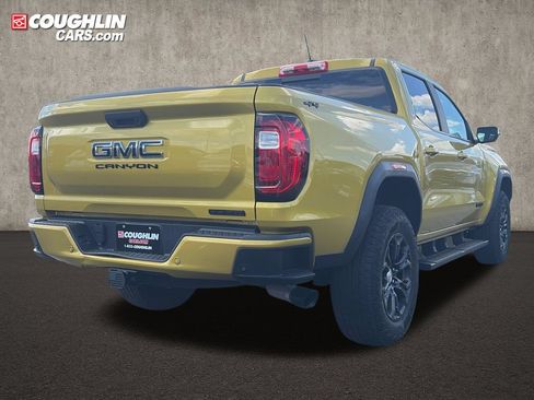 Used 2023 GMC Canyon Elevation w/ Elevation Premium Package AWD/4WD image 8