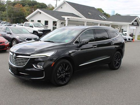 Used 2022 Buick Enclave Premium w/ Experience Buick Package image 4