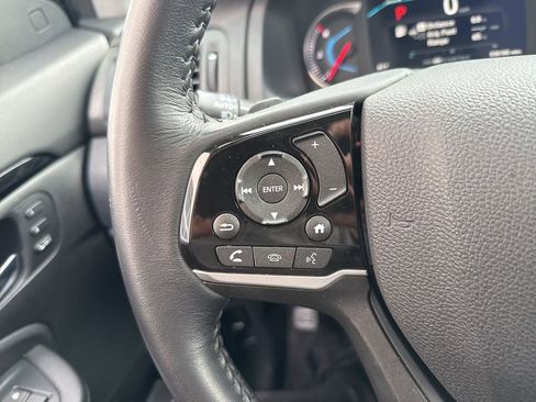 Certified 2022 Honda Pilot Touring image 16