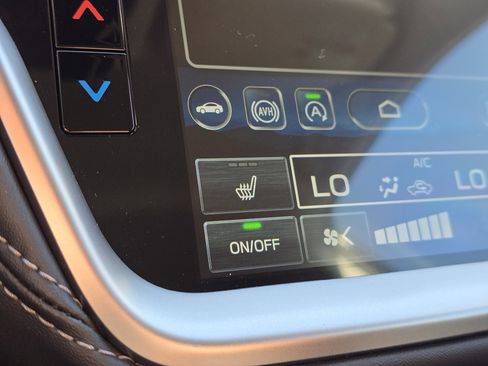 New 2025 Subaru Outback Premium image 11