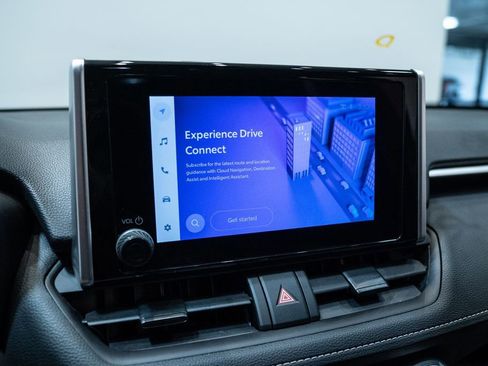 Used 2024 Toyota RAV4 LE image 23