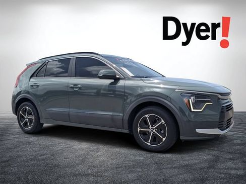 Certified 2023 Kia Niro EX FWD image 1