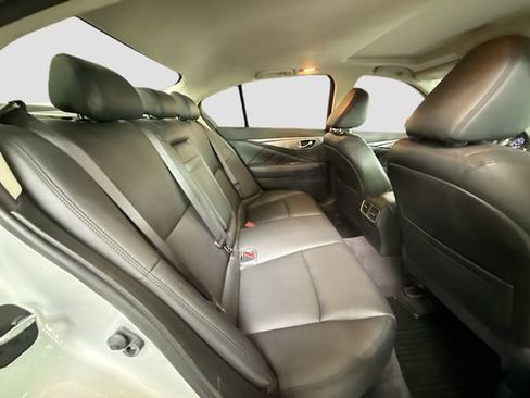 Used 2015 INFINITI Q50 Premium w/ Navigation Package AWD/4WD image 28