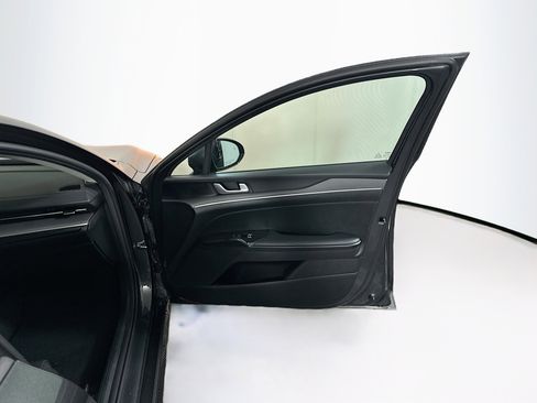 Used 2025 Kia K5 LXS image 33