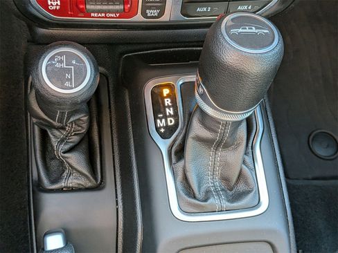 Used 2024 Jeep Gladiator Rubicon w/ Safety Group image 24