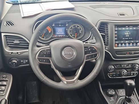 Used 2022 Jeep Cherokee Latitude Lux AWD/4WD image 11
