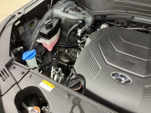 Used 2024 Hyundai Palisade SEL w/ Premium Package image 16