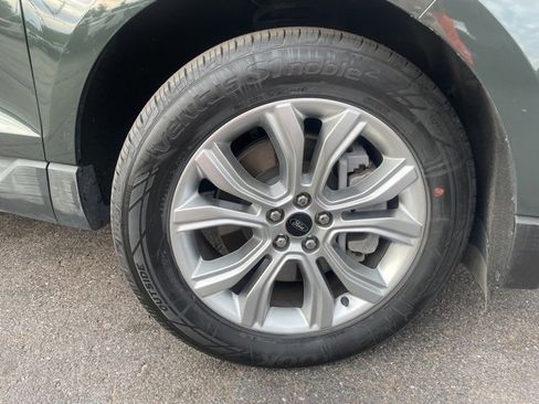 Certified 2024 Ford Edge Titanium w/ Equipment Group 301A image 2