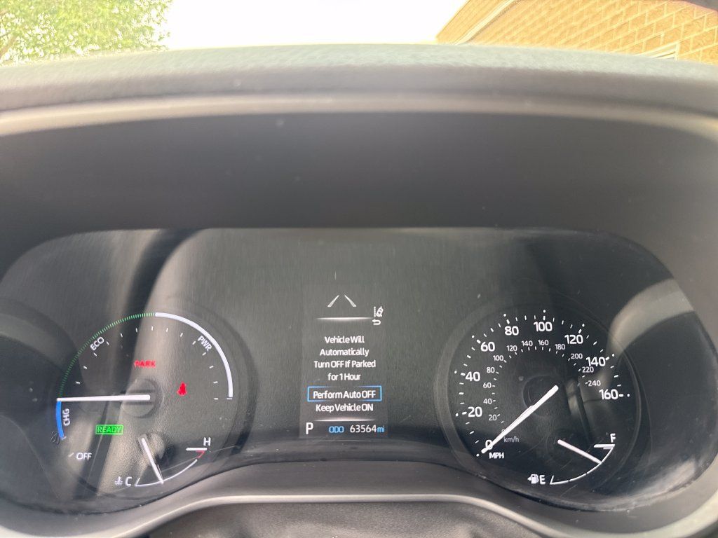 Used 2022 Toyota Sienna XSE w/ XSE Plus Package FWD image 16