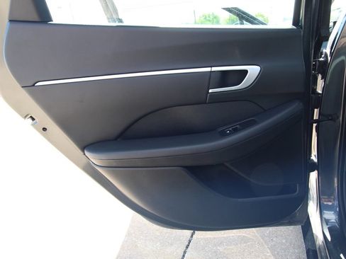 Used 2025 Hyundai Sonata SEL FWD image 36