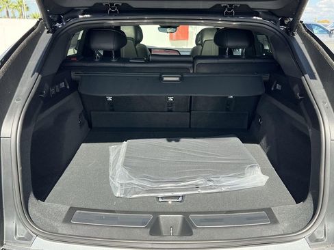 New 2026 Cadillac Lyriq V image 31