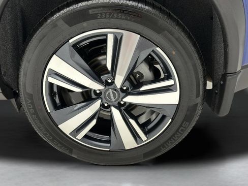 Used 2023 Nissan Rogue Platinum w/ Platinum Premium Package AWD/4WD image 8