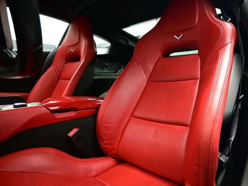 Used 2016 Chevrolet Corvette Z06 w/ 2LZ Preferred Equipment Group image 38