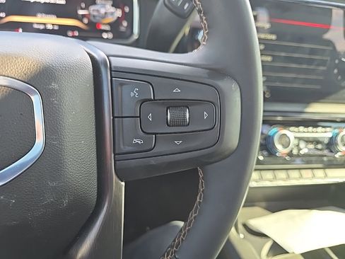 Used 2026 GMC Sierra 2500 AT4 w/ AT4 Premium Plus Package image 18