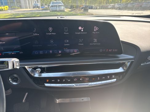 Certified 2024 Cadillac Lyriq Tech w/ Driver Assist Package RWD image 9