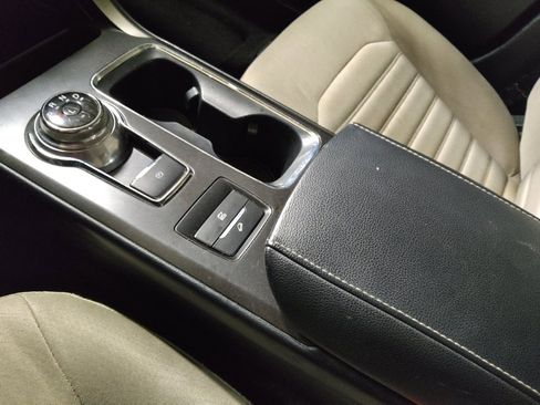 Used 2018 Ford Fusion S image 26