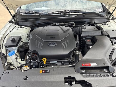 Used 2020 Kia Cadenza Technology image 43