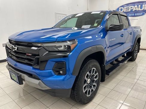 Used 2024 Chevrolet Colorado Z71 w/ Z71 Convenience Package 2 image 21