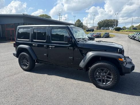 New 2025 Jeep Wrangler Sport S image 3