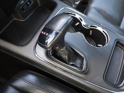 Used 2019 Dodge Durango GT image 12