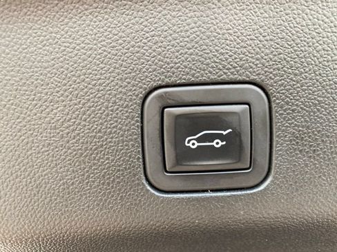Certified 2024 GMC Yukon AT4 w/ Technology Package AWD/4WD image 34