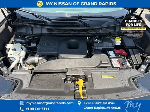 Used 2025 Nissan Murano SV AWD/4WD image 29