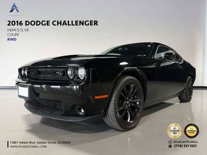 Used 2016 Dodge Challenger R/T w/ Blacktop Package