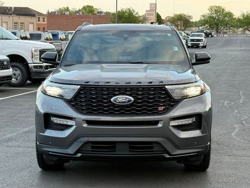 Used 2023 Ford Explorer ST w/ Equipment Group 401A AWD/4WD image 9