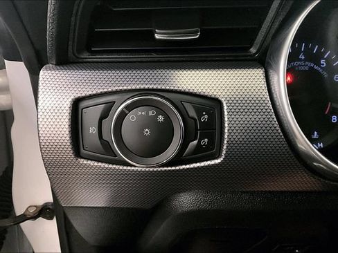 Used 2019 Ford Mustang GT RWD image 30