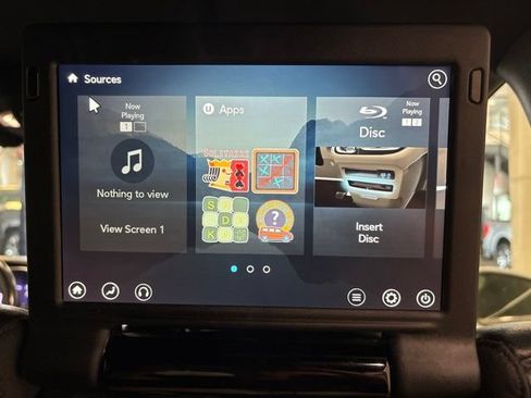 Used 2020 Chrysler Pacifica Touring-L FWD image 47