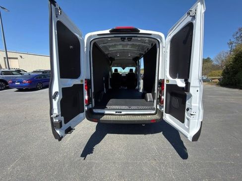 New 2026 Ford Transit 250 148 Medium Roof w/ Load Area Protection Package image 15