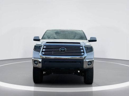 Used 2021 Toyota Tundra Limited w/ Limited Premium Package AWD/4WD image 6