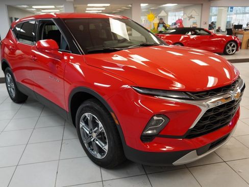 Certified 2023 Chevrolet Blazer LT w/ Driver Confidence Package image 12