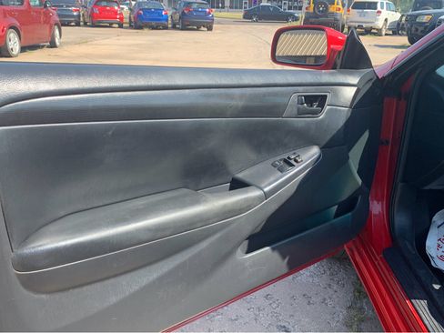 Used 2006 Toyota Solara SE image 32