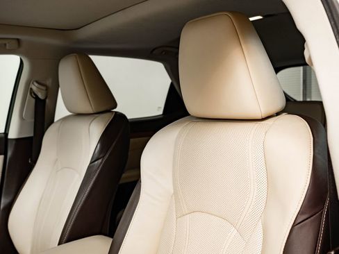 Used 2018 Lexus RX 350 FWD w/ Premium Package image 24