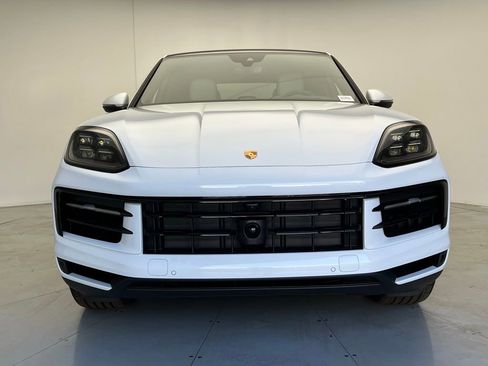 Used 2026 Porsche Cayenne Coupe AWD/4WD image 25