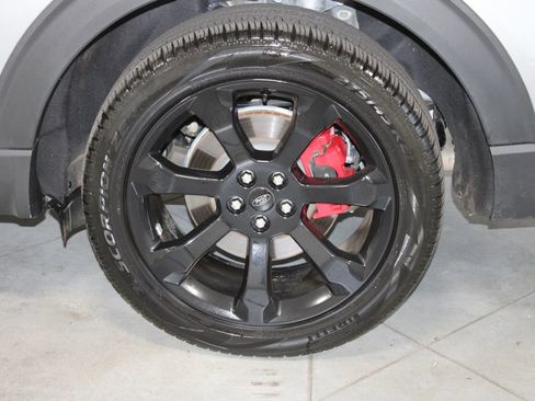 Used 2024 Ford Explorer ST w/ Equipment Group 401A image 14