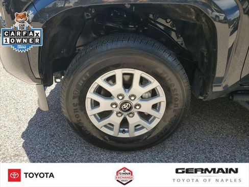 Certified 2025 Toyota Tacoma SR5 AWD/4WD image 13