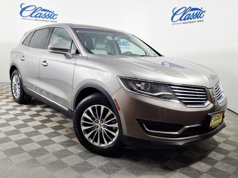 Used 2016 Lincoln MKX Select w/ Select Plus Package FWD image 1