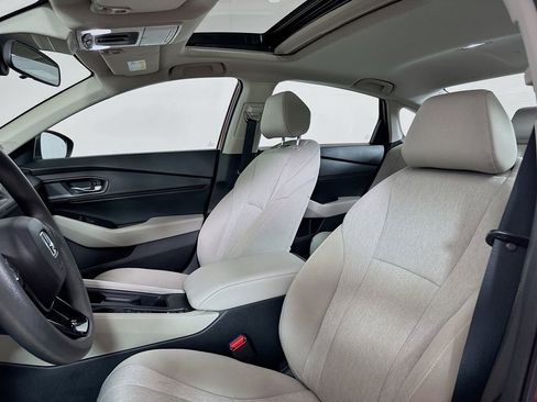 Certified 2023 Honda Accord EX image 8